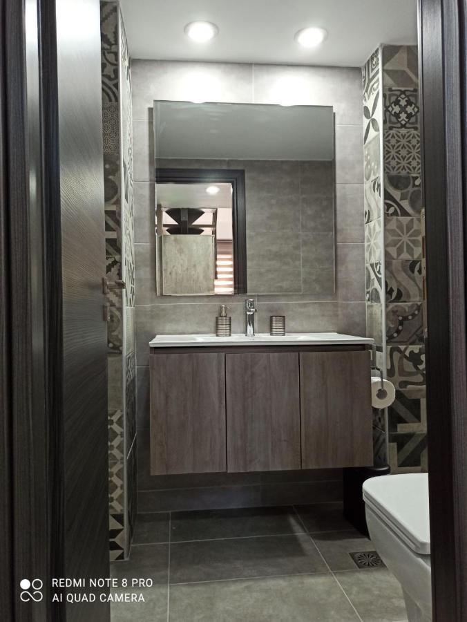 1Apartments Artemis Luxury 외부 사진